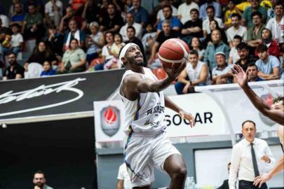 Aliağa Petkimspor, Esenler Erokspor deplasmanında
