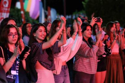 ALKÜ’lü öğrenciler yeni döneme şenlikle başladı