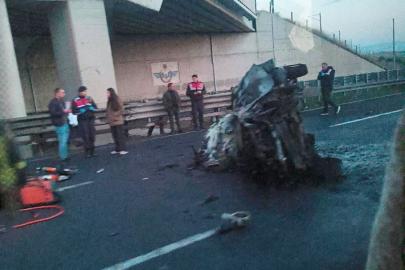 Ankara’da refüje çarpıp alev alan araçtaki kişi hayatını kaybetti