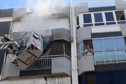 Antalya’da 6 katlı binanın 5’inci katında yangın