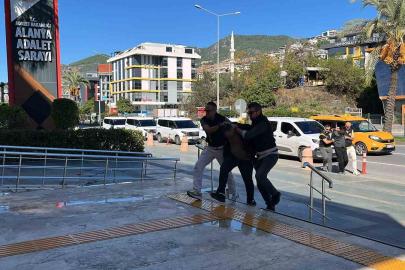 Antalya’da tefecilik ve şantaj operasyonunda 6 tutuklama