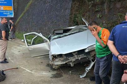 Artvin’de cenaze dönüşü kaza: 2 yaralı
