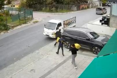 Avcılar’da güpegündüz 200 kiloluk patates hırsızlığı kamerada