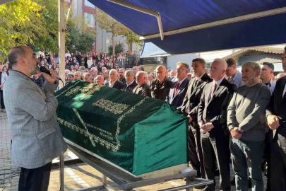 Ayazağa’daki sel felaketinde hayatını kaybeden Ahmet Derin son yolculuğuna uğurlandı