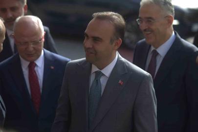 Ay’dan yapay zekaya, uzay limanından yerli navigasyona Türkiye’nin teknoloji hedefleri