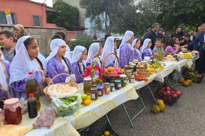 Aydında öğrenciler ekolojik pazar kurdu, satış yaptı