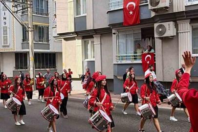 Bafra’da öğrencilerden öğretmenlerine vefa