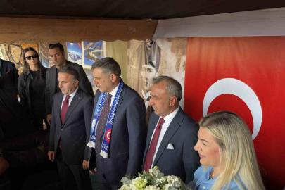 Bakan Çiftçi: "Erzurumlularla olan irtibatımız ve muhabbetimiz devam ediyor"