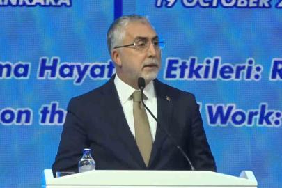 Bakan Işıkhan: "Dönüşümün maliyetini çalışanlarımızın omuzlarına yüklemeden ilerlemek durumundayız"