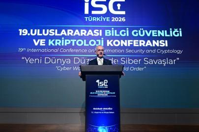 Bakan Uraloğlu: "Veriyi kendi topraklarımızda tutmak, siber bağımsızlığımızın ve teknolojik egemenliğimizin en somut ifadesidir"