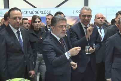 Bakan Yumaklı: "11 ilde 22 bin hektarlık alanda yapay zeka destekli sulama otomasyonu sistemlerini devreye alacağız"