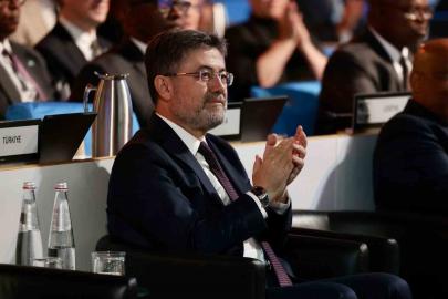 Bakan Yumaklı: "Türkiye olarak önümüzdeki 10 yılı kapsayan bir Ulusal Su Planı hazırladık"
