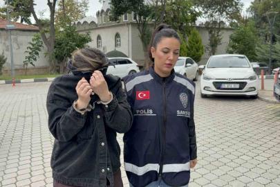 Baktığı yaşlı kadının hesabından kendi hesabına 78 bin lira aktardı, tutuklandı