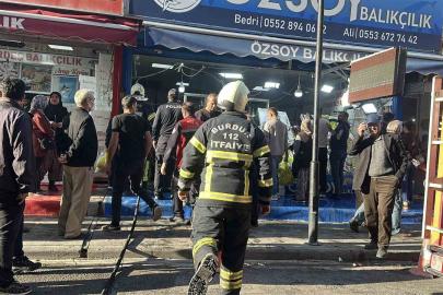 Balıkçının bacasında yangın çıktı, tezgahta satışlar durmadı