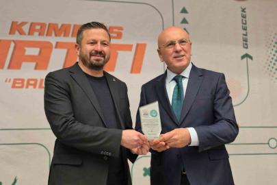Balıkesir Üniversitesinde Türkiye Yüzyılı Zirvesi düzenlendi