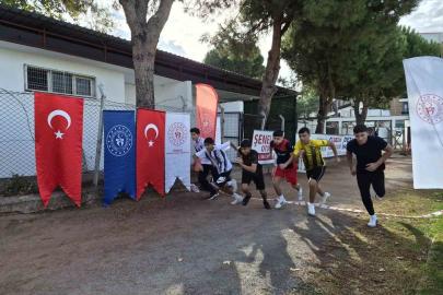 Balıkesir’de Cumhuriyet Kupası Atletizm Yarışları düzenlendi