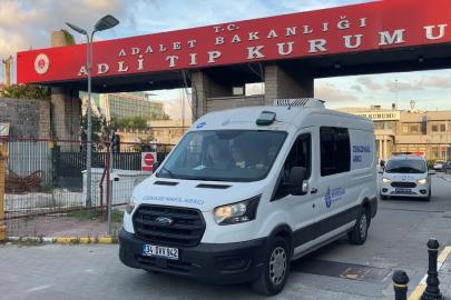 Başakşehir’deki saldırıda hayatını kaybeden kız çocuğunun cenazesi Adli Tıp Kurumu’ndan alındı