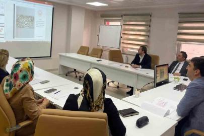 Bayburt’ta kurum yöneticilerine iç kontrol ve risk yönetimi eğitimi verildi