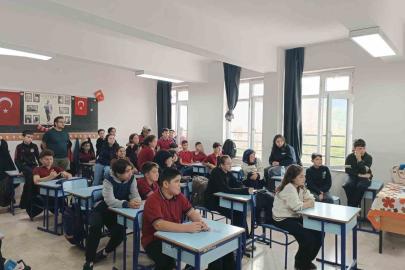 Beyağaç’ta öğrenci ve öğretmenlere tüberküloz eğitimi verildi