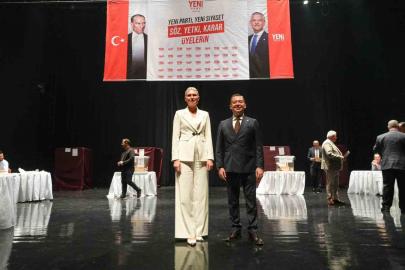 Bilecik Belediye Başkanı Melek Mızrak Subaşı, partisinin Merkez İlçe 1. Olağan Kongresi’ne katıldı