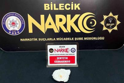 Bilecik’te şüpheli araçta uyuşturucu ele geçirildi