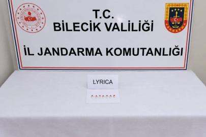 Bilecik’te yol kontrolünde uyuşturucu hap ele geçirildi