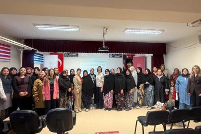 "Bilge Aileden Bilinçli Topluma Projesi" kapsamında velilere seminer verildi