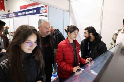 Bilimin ışığı Pursaklar’dan yükseldi