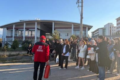 Bolu’da deprem ve yangın tatbikatı gerçekleştirildi