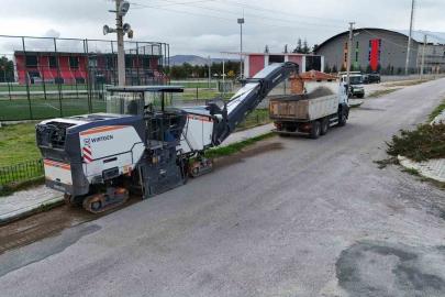 Bolvadin’de alt ve üst yapı çalışmaları sürüyor