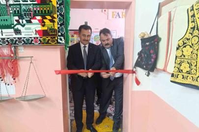 Bolvadin’de Ceylan Emet İlkokulu "Kültür Evi"  açıldı