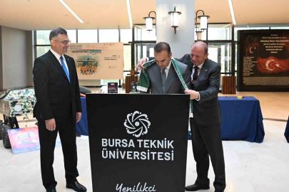 BTSO Başkanı Matlı’dan Bakan Kacır’a Bursaspor atkısı