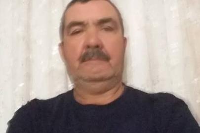Çanakkale’de yol çöktü, tomruk yüklü kamyon devrildi: 1 ölü, 1 yaralı