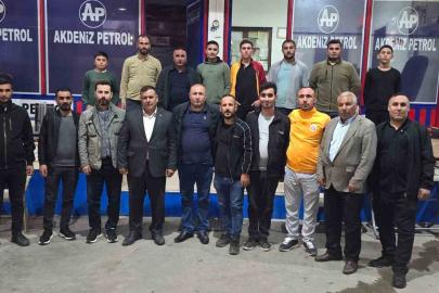 Çermikli iş adamı gençlere 300 forma dağıttı