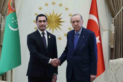 Cumhurbaaşkanı Erdoğan, Türkmenistan Devlet Başkanı Berdimuhammedov bir araya geldi