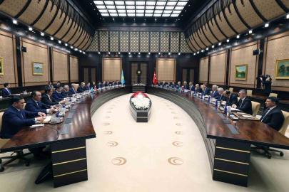 Cumhurbaşkanı Erdoğan, Kazakistan Cumhurbaşkanı Tokayev ile görüştü