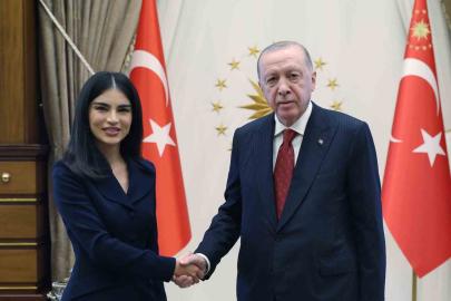 Cumhurbaşkanı Erdoğan, Özbekistan Cumhurbaşkanlığı İdaresi Başkanı Mirziyoyeva’yı kabul etti