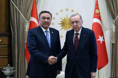 Cumhurbaşkanı Erdoğan, Türk Devletleri Teşkilatı Genel Sekreteri Ömüraliyev’i kabul etti