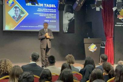 Cumhurbaşkanlığı Eğitim ve Öğretim Politikaları Kurulu Üyesi Taşel’den gençlere ’dünya ile yarışın’ mesajı