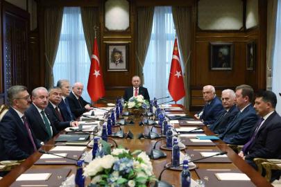 Cumhurbaşkanlığı Yüksek İstişare Kurulu, Cumhurbaşkanı Recep Tayyip Erdoğan başkanlığında toplandı.