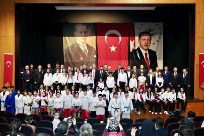 Cumhuriyet’in 103. yılı Kahta’da coşkuyla kutlandı