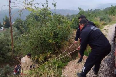 Defne’de kayalıklardan düşen vatandaş yaralandı