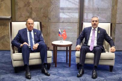 Dışişleri Bakanı Fidan, Rusya Dışişleri Bakanı Lavrov ile görüştü