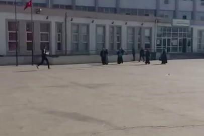 Diyarbakır’da KPSS heyecanı: Sınava yetişmek için var gücüyle koştular