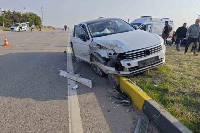 Diyarbakır’da otomobil ile tır çarpıştı: 4 yaralı