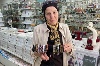 Doğal taşlardan yapılan takılar ilgi görüyor