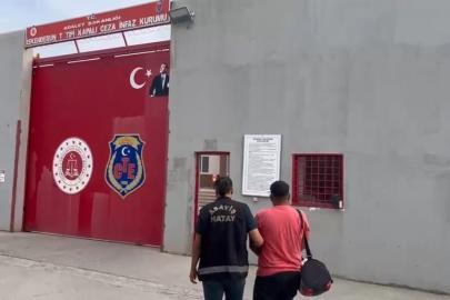 Dörtyol’da 4 yıl hapis cezasıyla aranan 2 hükümlü tutuklandı