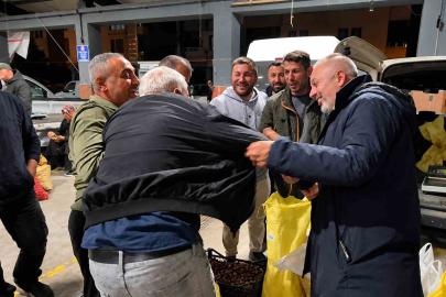Düzce kestane pazarında kıyasıya pazarlık