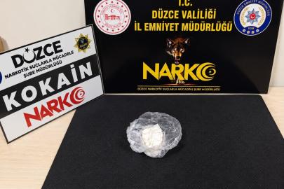 Düzce polisi uyuşturucu tacirlerine göz açtırmıyor