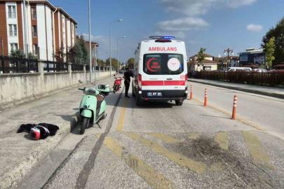 Düzce’de devrilen motosikletin sürücüsü yaralandı